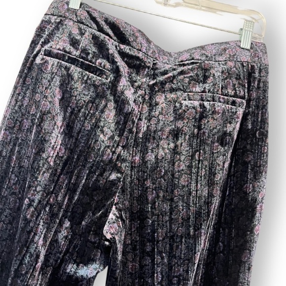 Lucky Brand Deep Purple/Black Floral Velvet Crop Drawstring Waist Pants - Picture 7 of 9